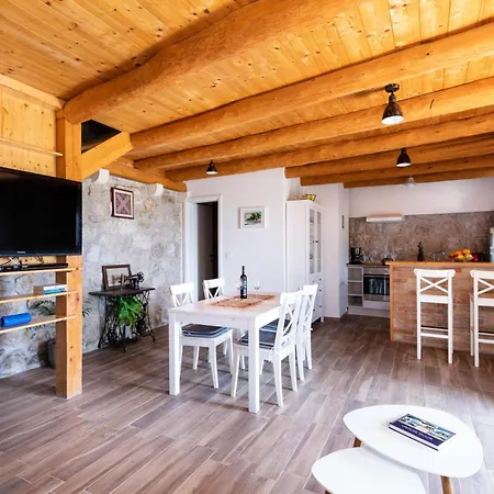 Luciana By Vintage Travel *