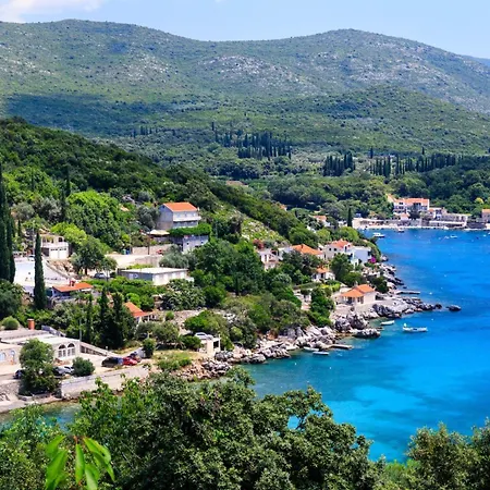 Luciana By Vintage Travel Vila