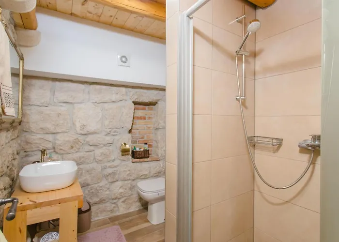 Luciana By Vintage Travel Vila *