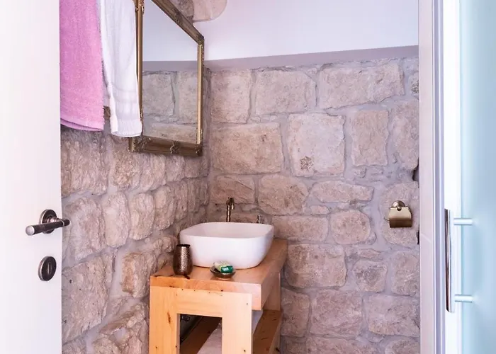 Luciana By Vintage Travel