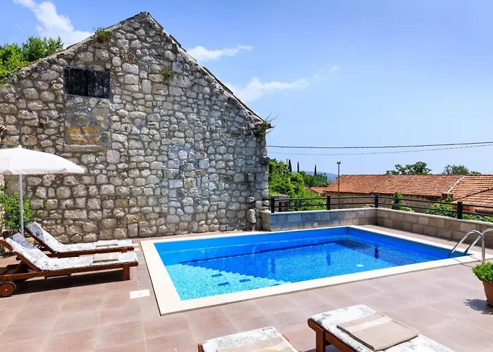 Vila Luciana By Vintage Travel