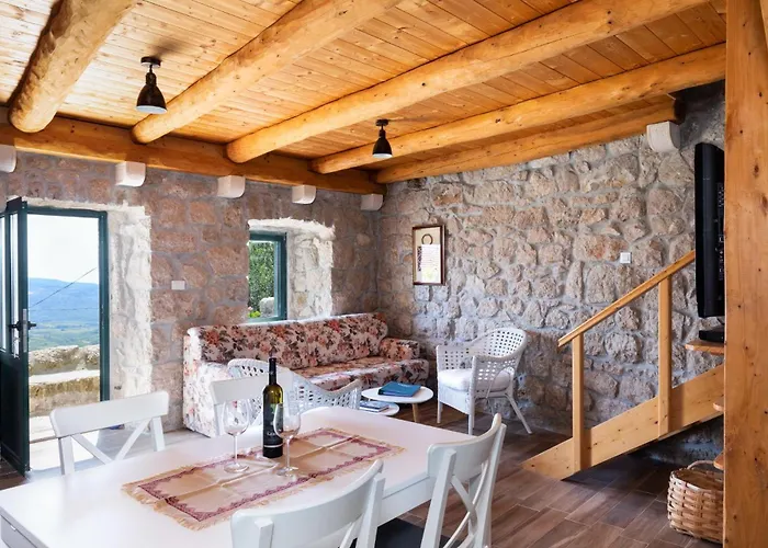 Vila Luciana By Vintage Travel