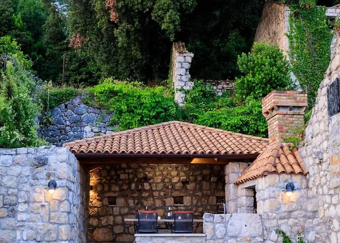 Luciana By Vintage Travel * Dubrovník