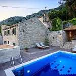 Villa Luciana *
